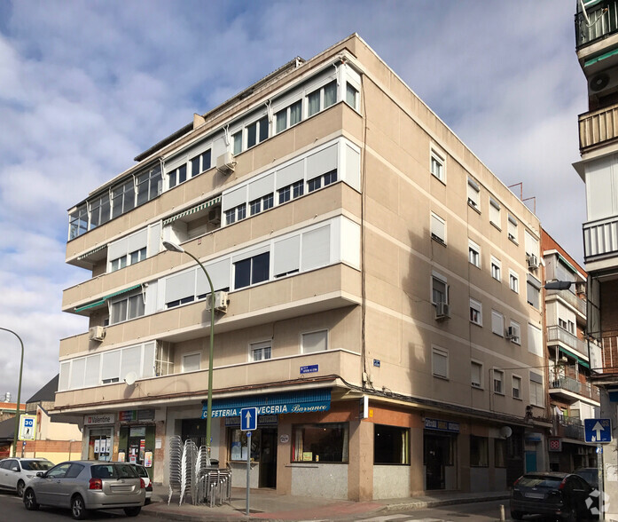 Calle de Gutierre de Cetina, 87, Madrid, Madrid for lease - Primary Photo - Image 1 of 2