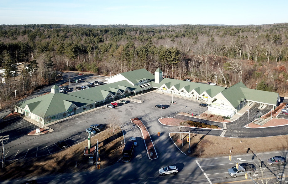 33 Indian Rock Rd, Windham, NH for sale - Primary Photo - Image 1 of 1