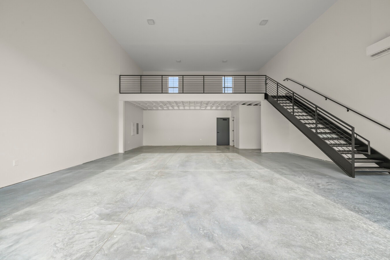 4477 34th Ave, Cincinnati, OH 45209 - Unité 10 -  - Photo intérieure - Image 2 of 9