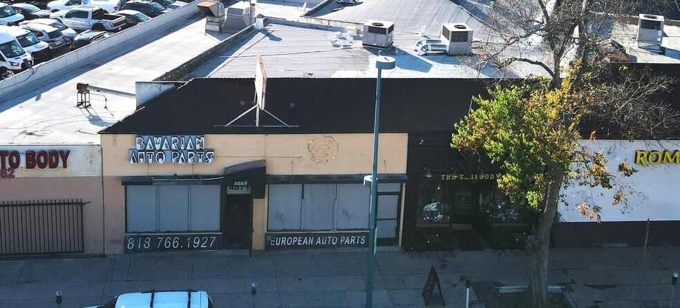 4869 Lankershim Blvd, North Hollywood, CA for sale - Primary Photo - Image 1 of 12