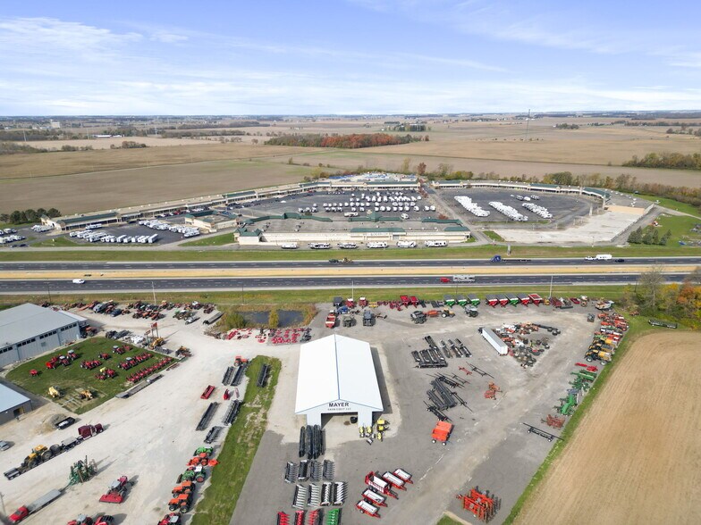 1100 McArthur Rd, Jeffersonville, OH for lease - Building Photo - Image 3 of 32