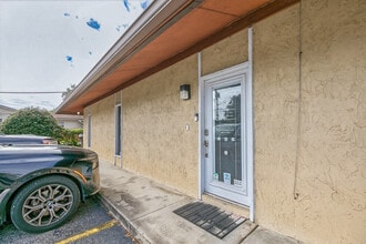 6820 Saint Augustine Rd, Jacksonville, FL à louer Photo intérieure- Image 2 de 34