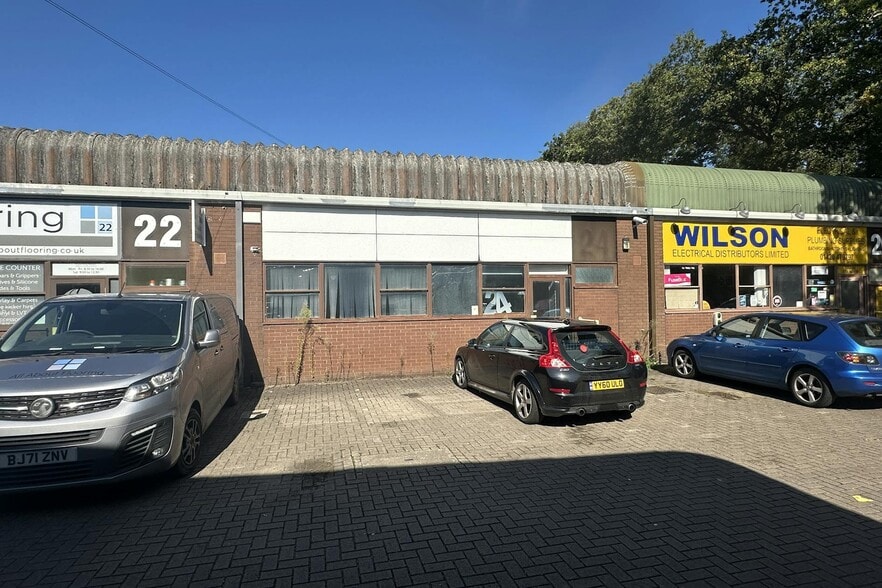 Woolmer Way, Bordon for lease - Building Photo - Image 1 of 2