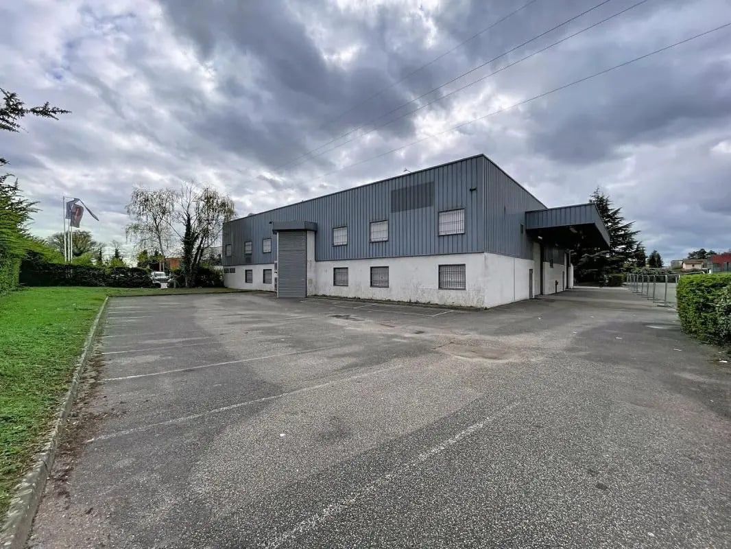 45 Allée Du Mens, Villeurbanne for sale Building Photo- Image 1 of 12