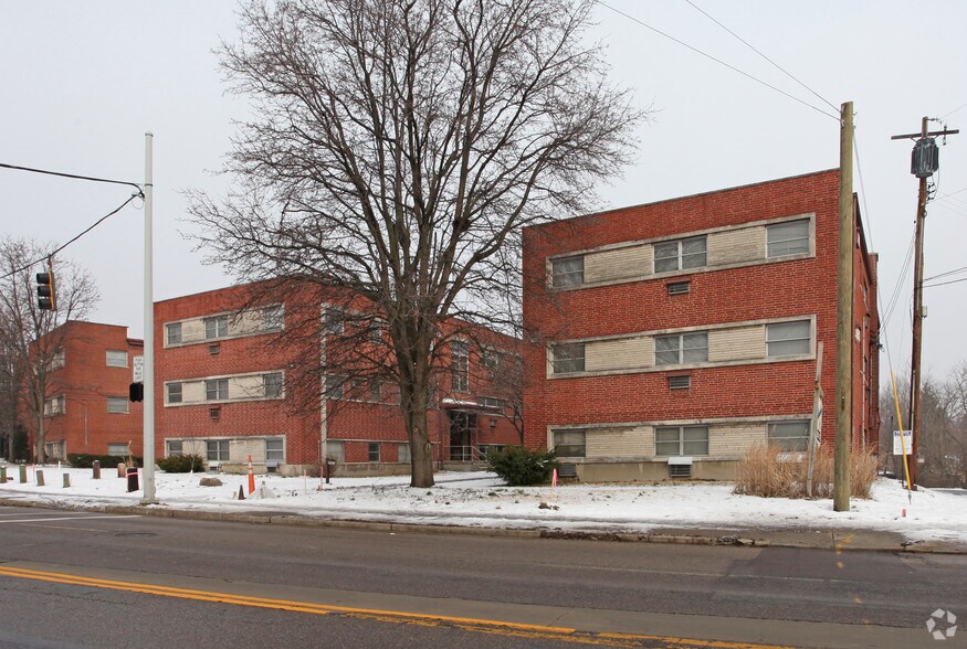 2700-2734 Harrison Ave, Cincinnati, OH à vendre - Photo principale - Image 1 de 1