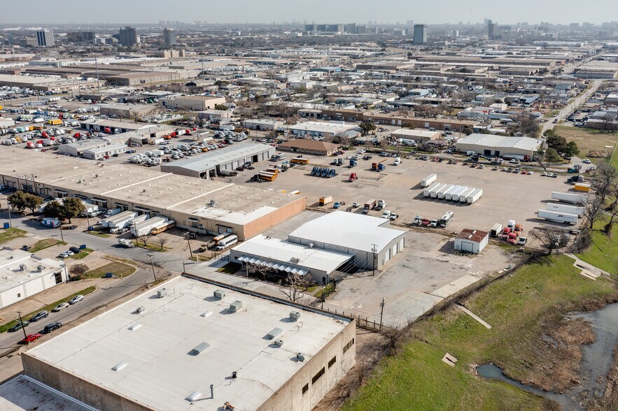 4800 Cash Rd, Dallas, TX à louer - Aérien - Image 2 de 7