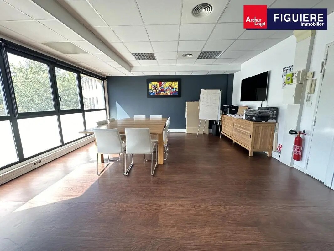 425 Allées Francois Aubrun, Le Tholonet à louer Photo intérieure- Image 1 de 9