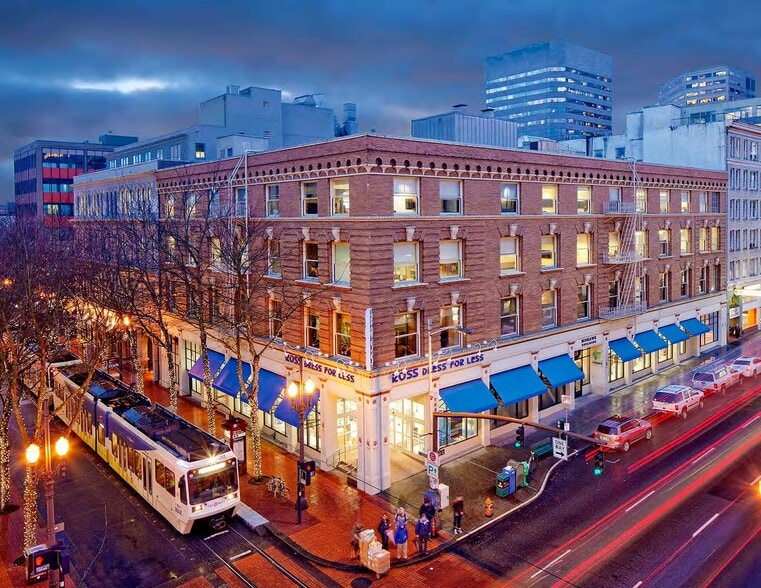 700-724 SW 3rd Ave, Portland, OR for sale - Building Photo - Image 3 of 8