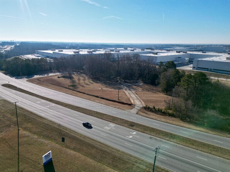 2696 Old Woodruff Rd, Greer, SC à louer - Aérien - Image 2 de 7