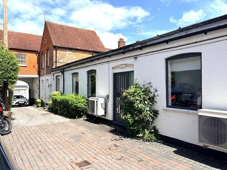 8 Friday St, Henley On Thames à vendre - Photo du bâtiment - Image 3 de 5