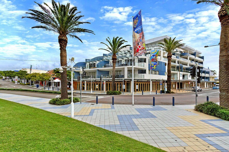 35-37 Coral St, The Entrance for lease - Primary Photo - Image 1 of 1