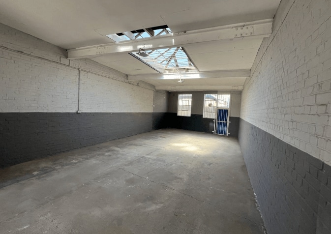 Trafford Rd, Reading for lease - Interior Photo - Image 3 of 6