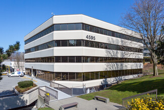 Plus de détails pour 4595 Canada Way, Burnaby, BC - Bureau à louer