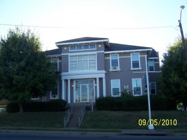 202 S College St, Harrodsburg, KY à vendre - Photo du bâtiment - Image 2 de 14