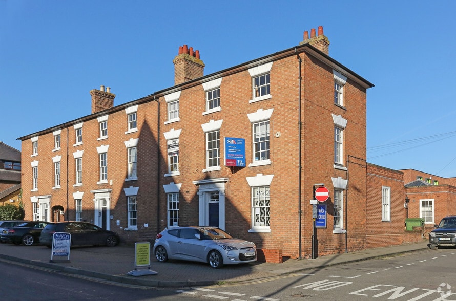 11 Guild St, Stratford Upon Avon à louer - Photo du bâtiment - Image 3 de 3