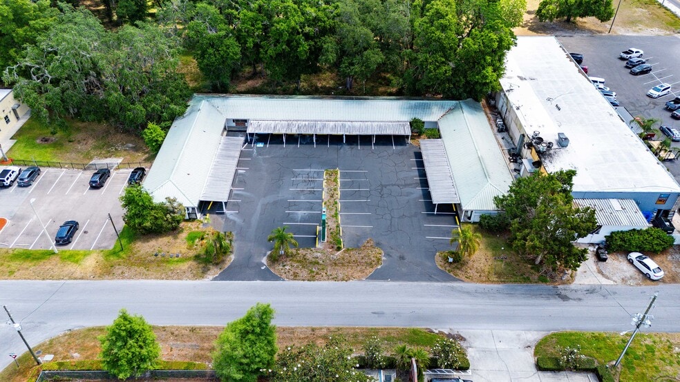 6536 Stadium Dr, Zephyrhills, FL à louer - Aérien - Image 2 de 13