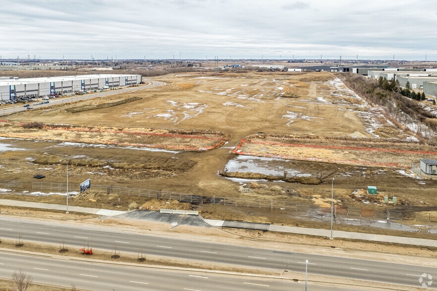 5311 34 Street NW St, Edmonton, AB for lease - Building Photo - Image 2 of 13