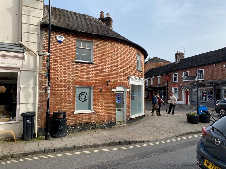 83 High St, Wimborne à louer - Photo du bâtiment - Image 3 de 4