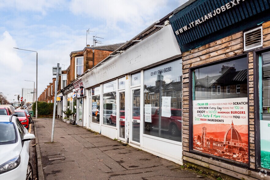 534-538 Crow Rd, Glasgow à louer - Photo du bâtiment - Image 2 de 2