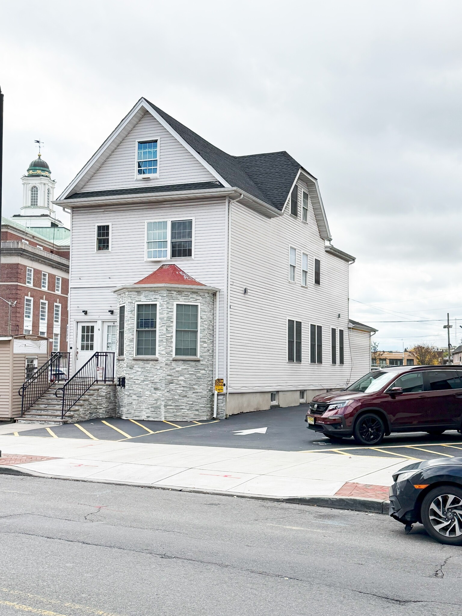 1120 E Jersey St, Elizabeth, NJ for lease Primary Photo- Image 1 of 2