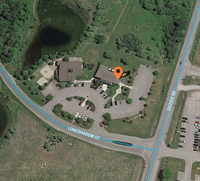 5699-5700 Longshadow Rd, Manotick, ON à louer - Photo du bâtiment - Image 2 de 3