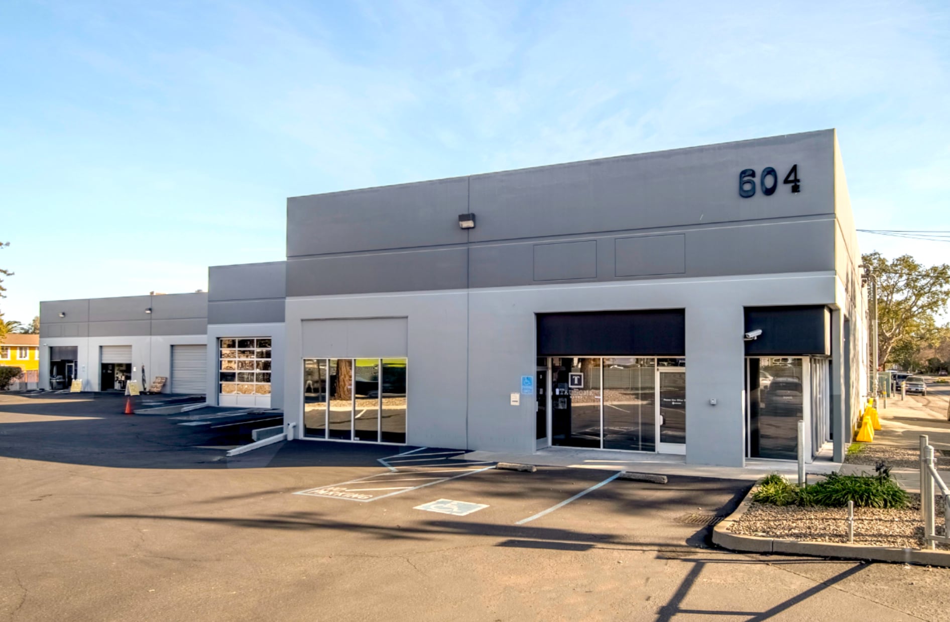 604 5th Ave, Redwood City, CA for lease Building Photo- Image 1 of 4