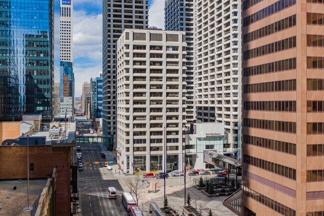 Plus de détails pour 202 6th Ave SW, Calgary, AB - Bureau à louer