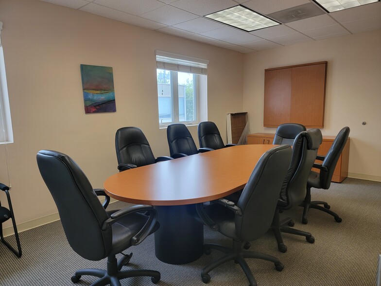 4929 Bethesda Ave, Bethesda, MD for lease - Interior Photo - Image 3 of 5