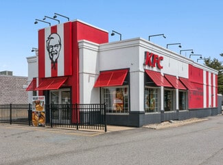 More details for 755 Roosevelt Trl, Windham, ME - Retail for Sale
