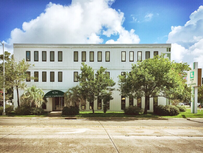 636 Gause Blvd, Slidell, LA à louer - Photo du bâtiment - Image 1 de 7