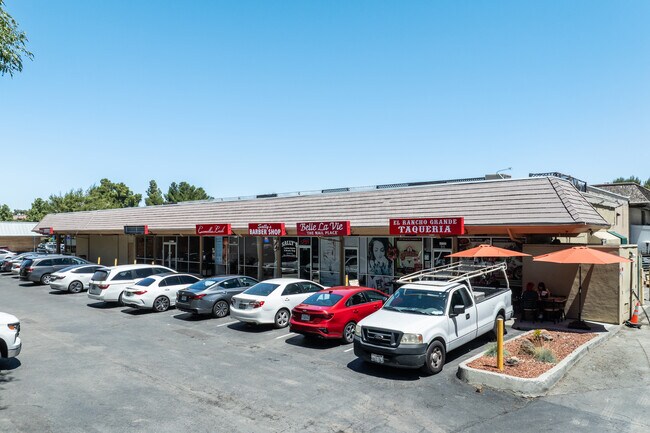 Plus de détails pour 2707 Hopyard Rd, Pleasanton, CA - Commerce de détail à vendre