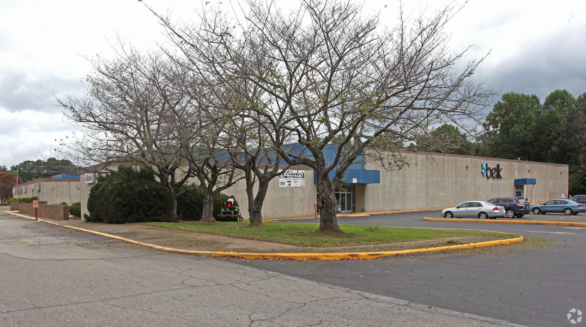 1601 S Scales St, Reidsville, NC for sale Primary Photo- Image 1 of 1