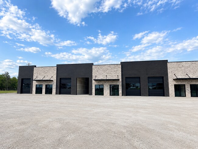 Plus de détails pour 296 S Barrington Rd, Tontitown, AR - Local d'activités à louer