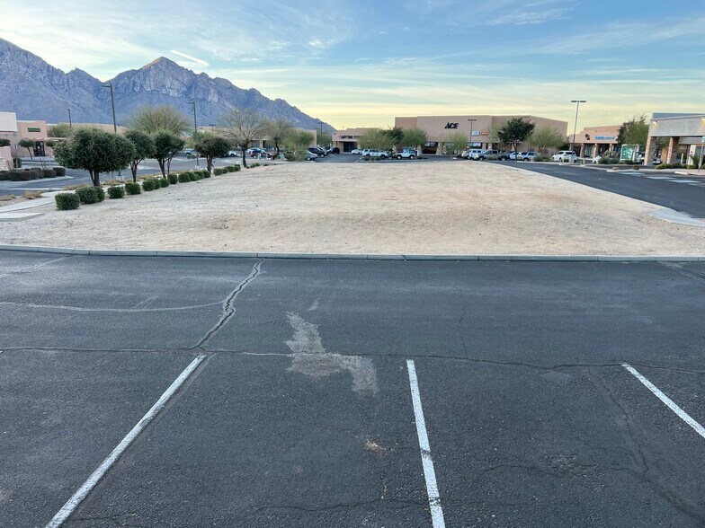 500 E Tangerine Rd, Tucson, AZ à vendre - Photo du bâtiment - Image 3 de 15