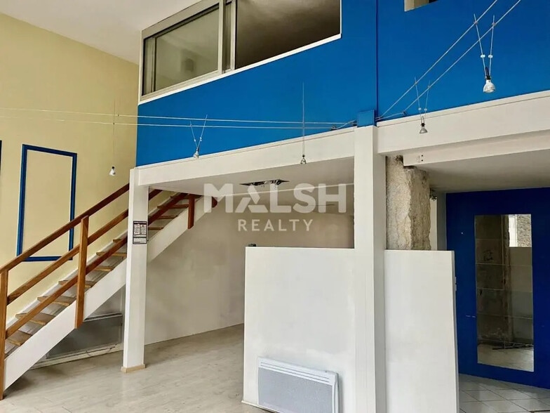 Retail in Lyon for lease - Interior Photo - Image 3 of 5