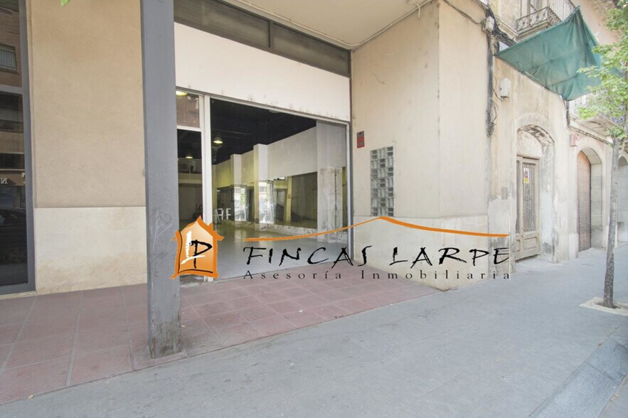 Immeuble residentiel dans Martorell, Barcelona à vendre - Photo du bâtiment - Image 1 de 5