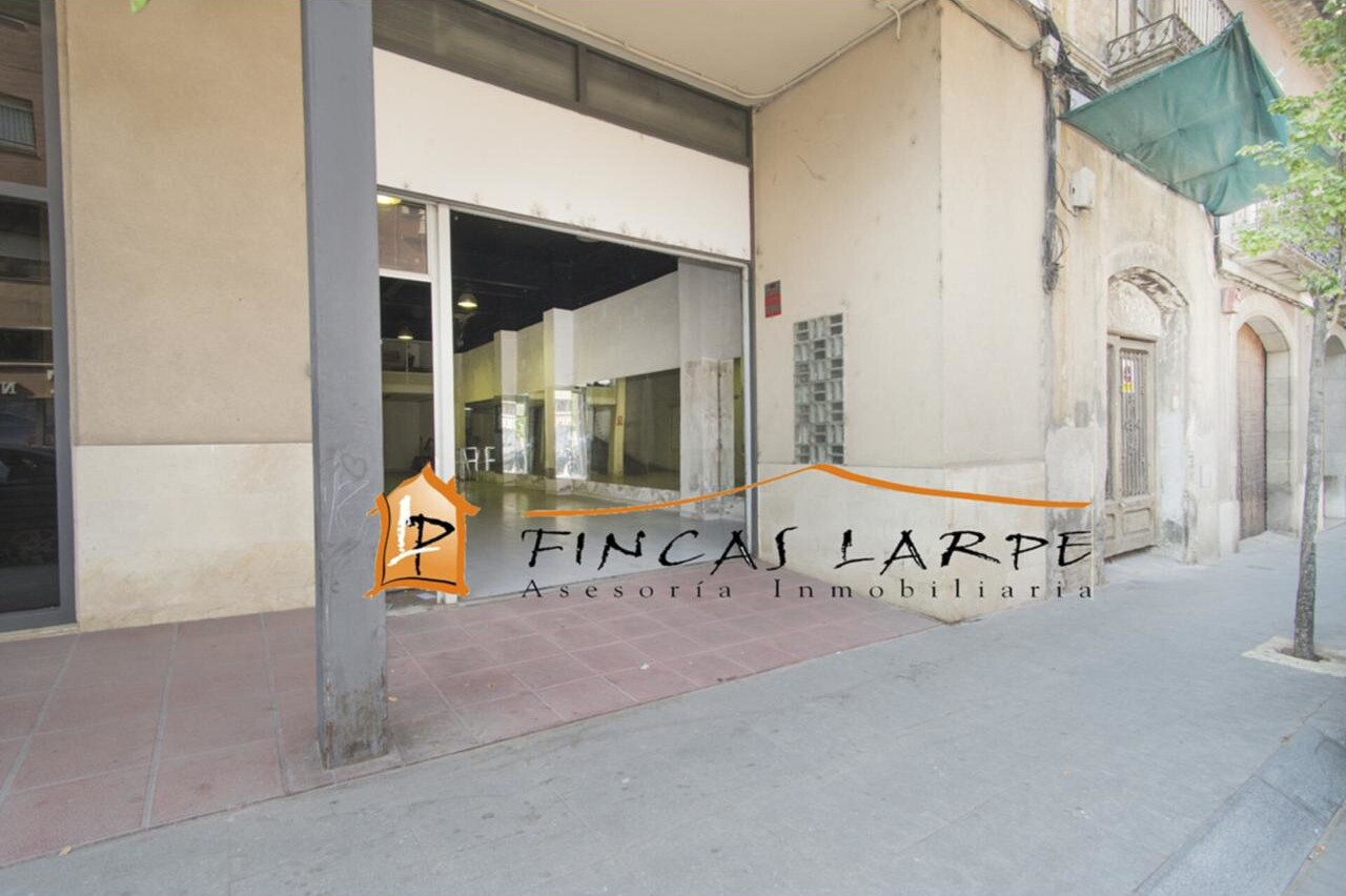 Immeuble residentiel dans Martorell, Barcelona à vendre Photo du bâtiment- Image 1 de 6