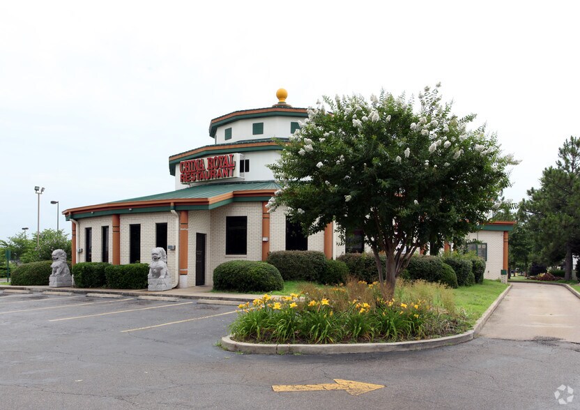 2936 Kirby Whitten Rd, Memphis, TN à louer - Photo du bâtiment - Image 2 de 30