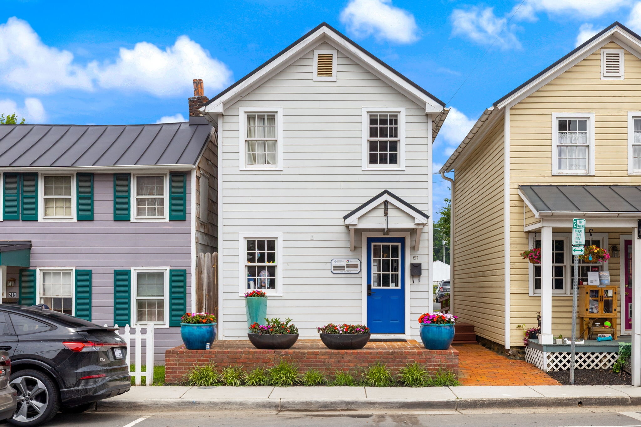 217 S King St, Leesburg, VA for lease Building Photo- Image 1 of 27