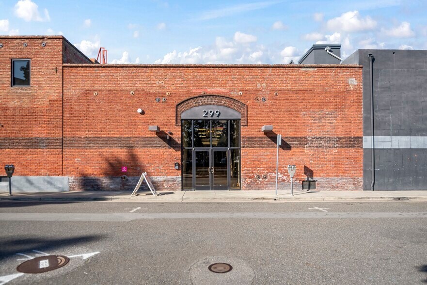 269-299 Bassett St, San Jose, CA à vendre - Photo du bâtiment - Image 3 de 52