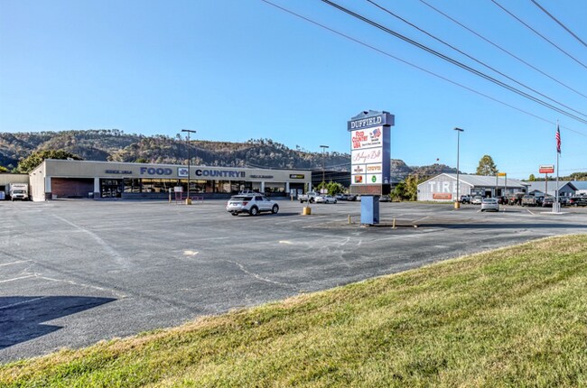 More details for 353 Duff Patt hwy, Duffield, VA - Retail for Sale