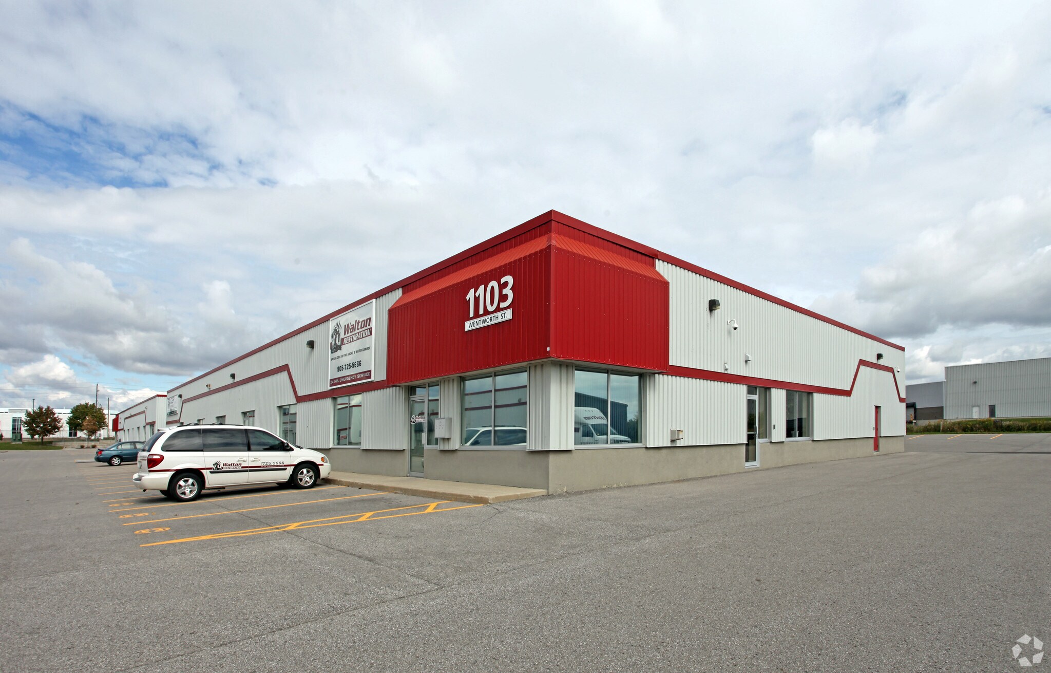 1103 Wentworth St W, Oshawa, ON à vendre Photo principale- Image 1 de 1