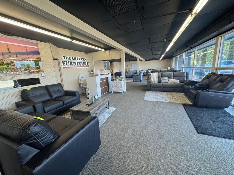 2142 Santiam Hwy SE, Albany, OR for sale - Building Photo - Image 3 of 6