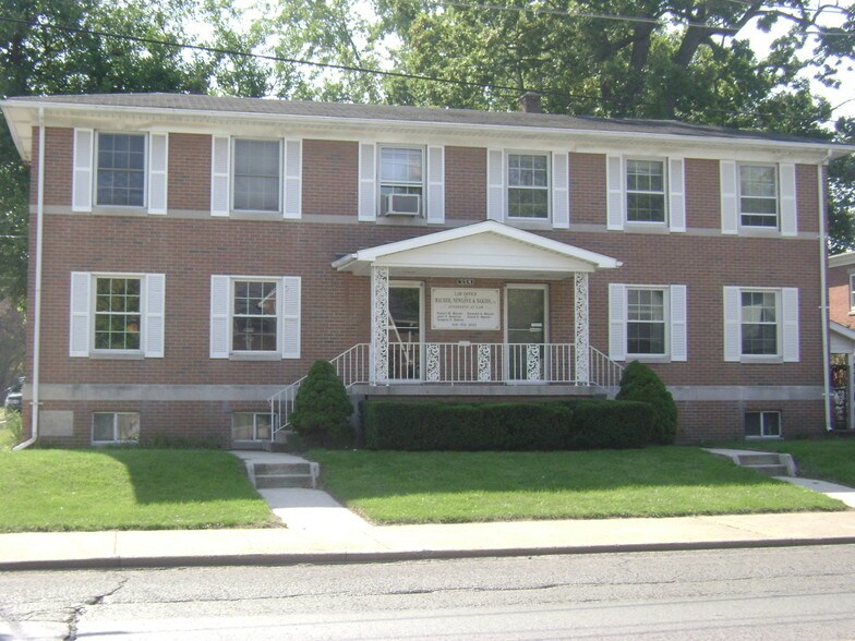 224 E Wooster St, Bowling Green, OH à louer - Photo du bâtiment - Image 1 de 1