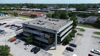 777 Beachway Dr, Indianapolis, IN for lease Interior Photo- Image 1 of 7