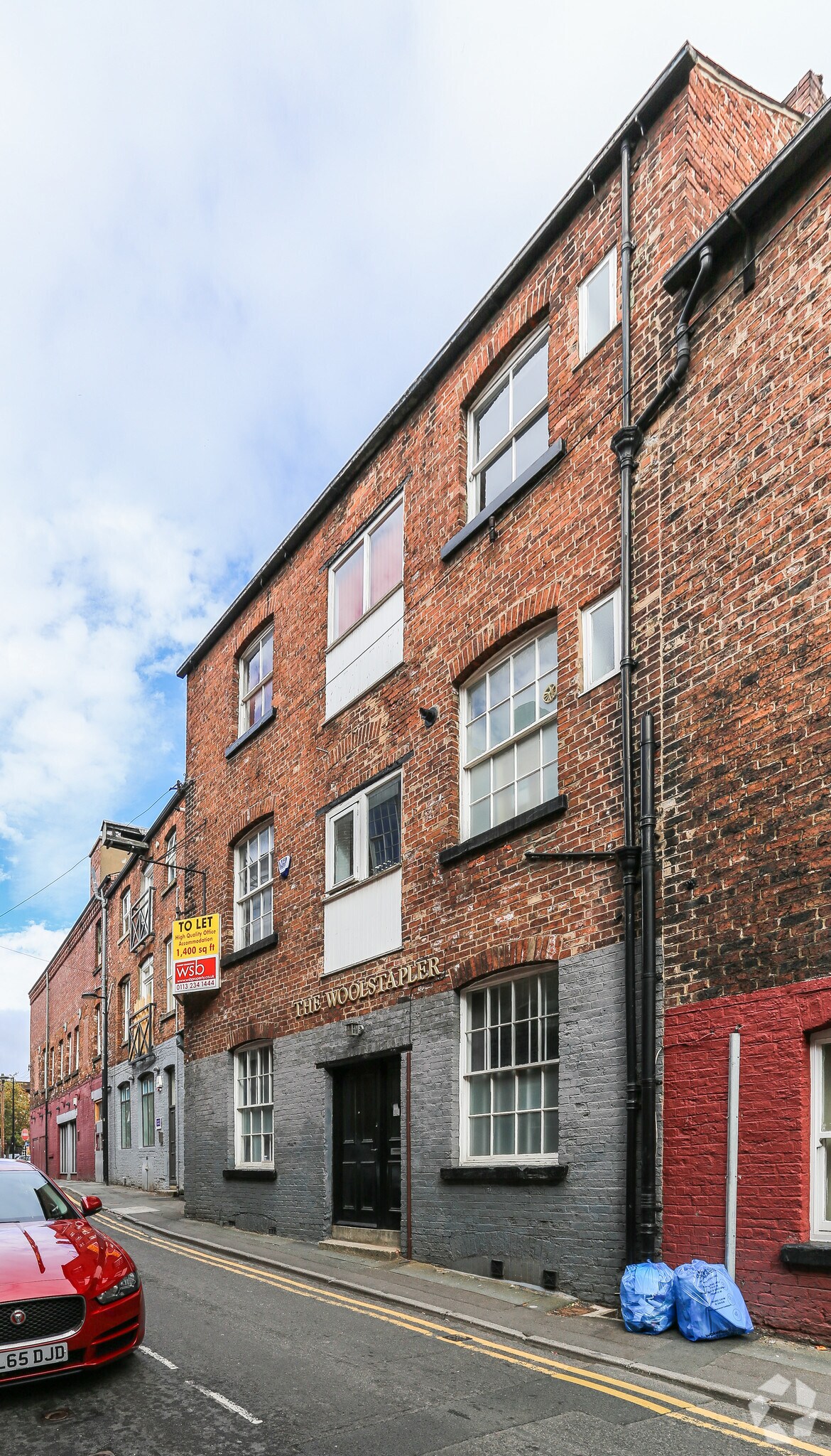 8 Cheapside, Wakefield for sale Primary Photo- Image 1 of 14