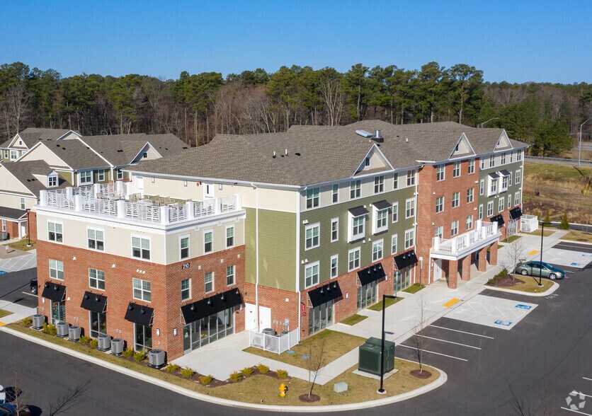 210 Fallen Horse Cir, Queenstown, MD à louer - Photo principale - Image 1 de 2