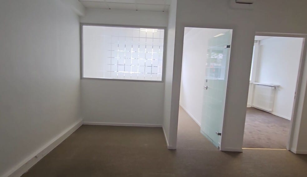 72 Boulevard Edgar Quinet, Paris for lease - Building Photo - Image 2 of 14