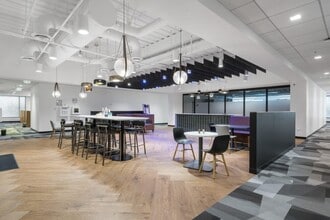 4100 Wildwood Pky, Atlanta, GA for lease Interior Photo- Image 2 of 15