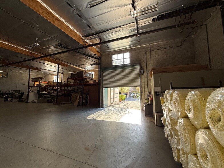 28350 Roadside Dr, Agoura Hills, CA à louer - Photo intérieure - Image 3 de 17